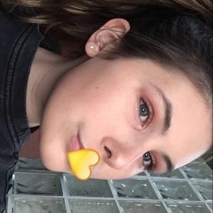 Meet your Posher, Alexandra